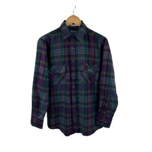 Vintage Northwest Territory Flannel Button Up Shirt